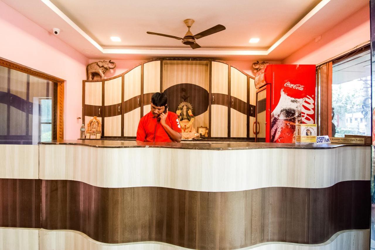 نيلور Oyo 62964 Hotel Vandana Grand المظهر الخارجي الصورة